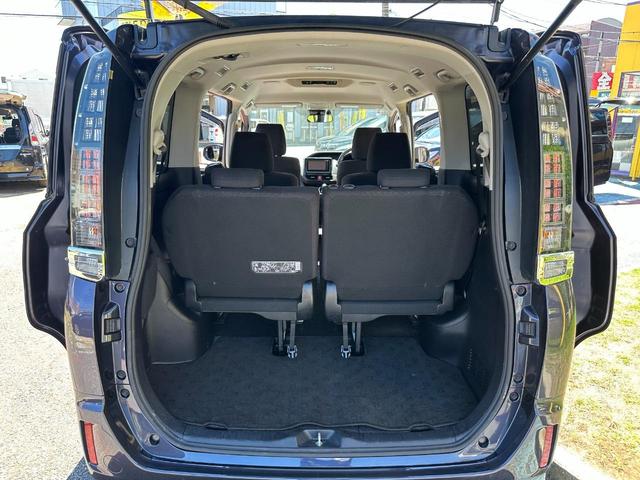 ハイブリッドV トヨタセーフティセンス/純正SDナビ/フルセグ/CD/DVD/Bluetooth/バックカメラ/ETC/片側パワースライドドア/スマートキー/シートヒーター/クルーズコントロール/ロールサンシェード(49枚目)
