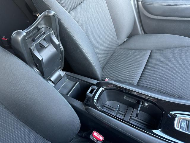 ヴェゼル ハイブリッドＸ（11枚目）