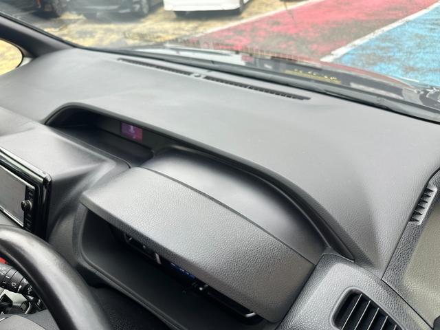 ノア Ｓｉ　禁煙／純正ＳＤナビ／フルセグ／ＤＶＤ／Ｂｌｕｅｔｏｏｔｈ／フリップダウンモニター／バックカメラ／ＥＴＣ／電動スライド／スマートキー／ＬＥＤオートライト／ロールサンシェード／アイドリングストップ／保証書（66枚目）