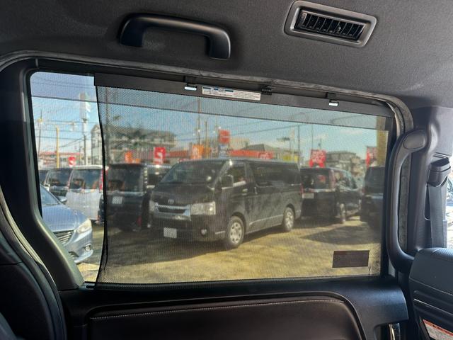 エスクァイア Gi 禁煙/トヨタセーフティセンス/純正SDナビ/フルセグ/DVD/Bluetooth/バックカメラ/ETC/スマートキー/電動スライド/LED/クルコン/ドラレコ/本革/シートヒーター/ロールサンシェード(21枚目)