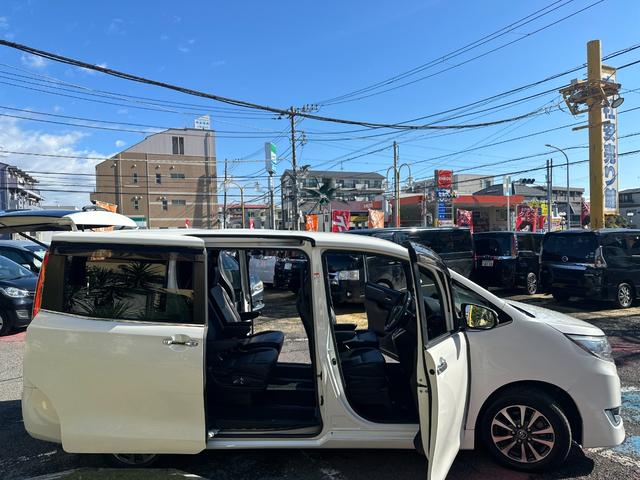 エスクァイア Gi 禁煙/トヨタセーフティセンス/純正SDナビ/フルセグ/DVD/Bluetooth/バックカメラ/ETC/スマートキー/電動スライド/LED/クルコン/ドラレコ/本革/シートヒーター/ロールサンシェード(32枚目)