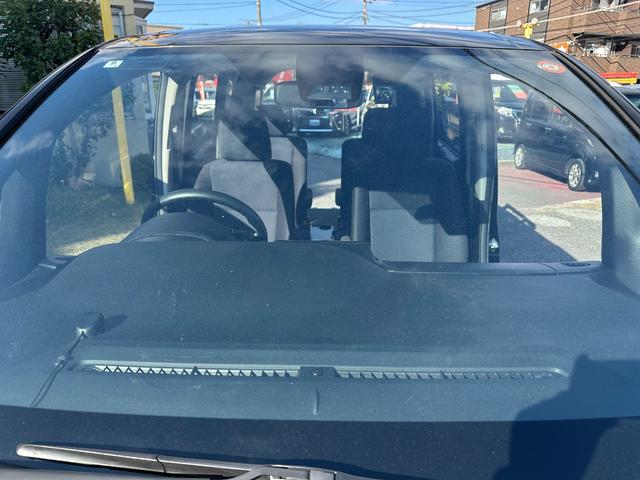 ノア Ｘ　トヨタセーフティセンス／純正ＳＤナビ／フルセグ／ＤＶＤ／Ｂｌｕｅｔｏｏｔｈ／バックカメラ／ＥＴＣ２．０／電動スライド／ＬＥＤ／フォグ／クルコン／アイドリングストップ／モデリスタエアロ／保証書／アルミ／（25枚目）