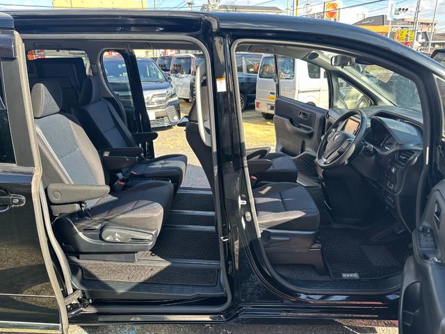 ノア Ｘ　トヨタセーフティセンス／純正ＳＤナビ／フルセグ／ＤＶＤ／Ｂｌｕｅｔｏｏｔｈ／バックカメラ／ＥＴＣ２．０／電動スライド／ＬＥＤ／フォグ／クルコン／アイドリングストップ／モデリスタエアロ／保証書／アルミ／（31枚目）