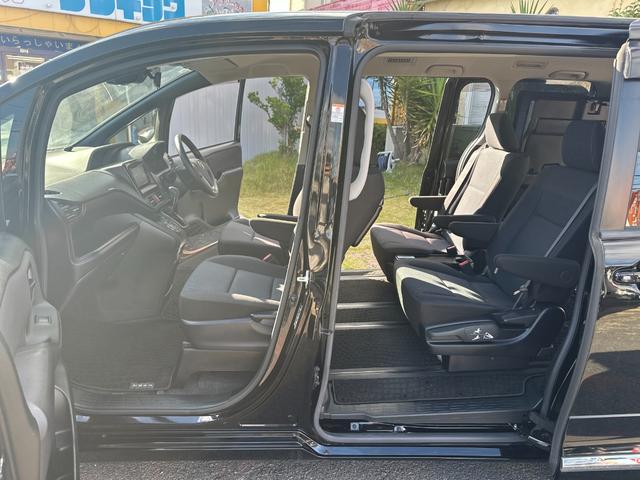 ノア Ｘ　トヨタセーフティセンス／純正ＳＤナビ／フルセグ／ＤＶＤ／Ｂｌｕｅｔｏｏｔｈ／バックカメラ／ＥＴＣ２．０／電動スライド／ＬＥＤ／フォグ／クルコン／アイドリングストップ／モデリスタエアロ／保証書／アルミ／（44枚目）