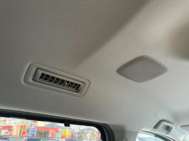 ノア Ｇ　トヨタセーフティセンス／純正ＳＤナビ／フルセグ／ＤＶＤ／Ｂｌｕｅｔｏｏｔｈ／バックカメラ／ＥＴＣ２．０／電動スライド／スマートキー／ＬＥＤ／クルコン／デュアルオートＡＣ／ロールサンシェード／純正アルミ（21枚目）