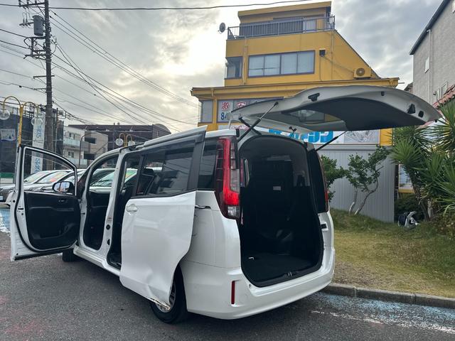 ノア Ｇ　トヨタセーフティセンス／純正ＳＤナビ／フルセグ／ＤＶＤ／Ｂｌｕｅｔｏｏｔｈ／バックカメラ／ＥＴＣ２．０／電動スライド／スマートキー／ＬＥＤ／クルコン／デュアルオートＡＣ／ロールサンシェード／純正アルミ（38枚目）