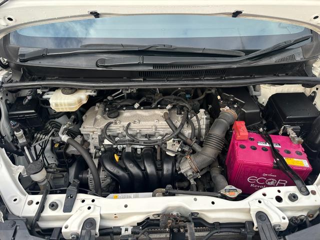 ノア Ｇ　トヨタセーフティセンス／純正ＳＤナビ／フルセグ／ＤＶＤ／Ｂｌｕｅｔｏｏｔｈ／バックカメラ／ＥＴＣ２．０／電動スライド／スマートキー／ＬＥＤ／クルコン／デュアルオートＡＣ／ロールサンシェード／純正アルミ（62枚目）