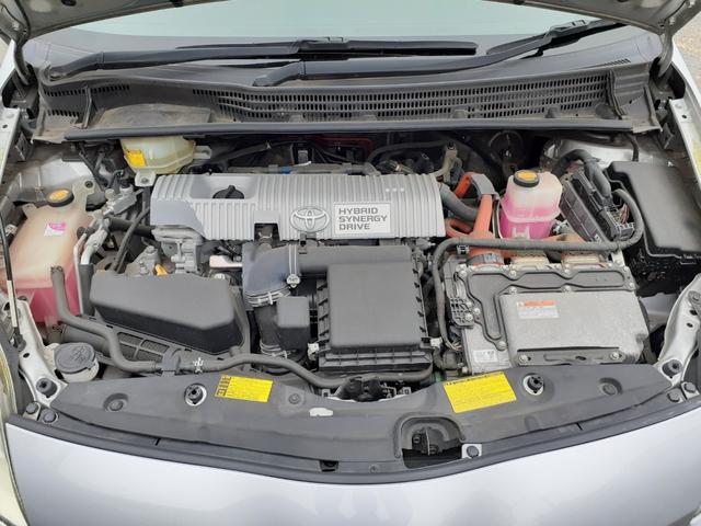 L 禁煙車 後期型 走行35.908キロ 純正ナビTV AUX ETC プッシュスタート スマートキー ETC オートライト カーテンエアバッグ 除菌 全国納車可 ハイブリッド GOO鑑定済み(9枚目)