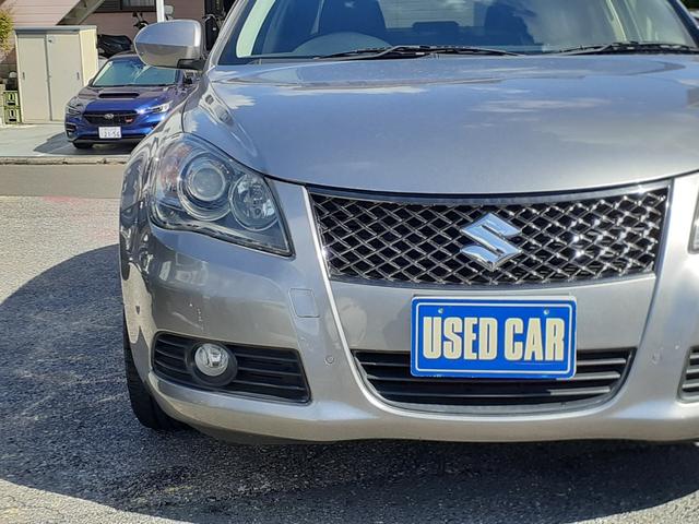 キザシ ベースグレード 禁煙車 最終型 黒本革パワーシート クルコン キセノンヘッドライト フォグ 前後センサー 社外ナビ フルセグTV Bluetooth DVD再生 SD プッシュスタート ニー&サイドエアバッグ ETC(13枚目)