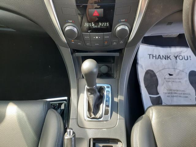 キザシ ベースグレード 禁煙車 最終型 黒本革パワーシート クルコン キセノンヘッドライト フォグ 前後センサー 社外ナビ フルセグTV Bluetooth DVD再生 SD プッシュスタート ニー&サイドエアバッグ ETC(32枚目)