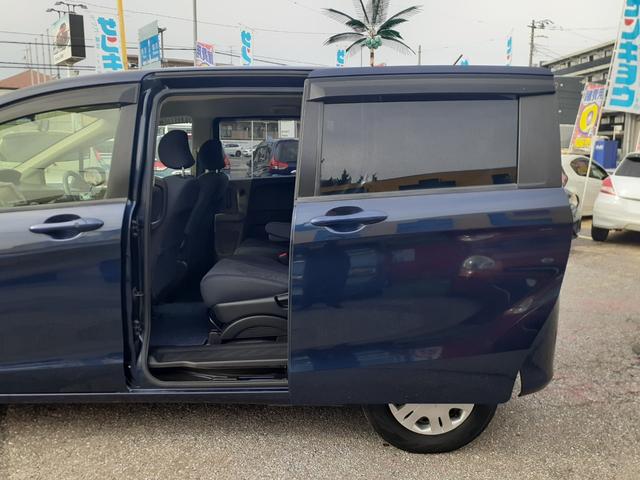 フリード Ｇ　ジャストセレクション　電動スライドドア　キセノンヘッドライト　オートライト　スマートキー　ＥＴＣ　純正ＨＤＤインターナビ　ＴＶ　ミュージックサーバー　ＤＶＤ再生　ＶＩＤＥＯ　バックカメラ　除菌（62枚目）