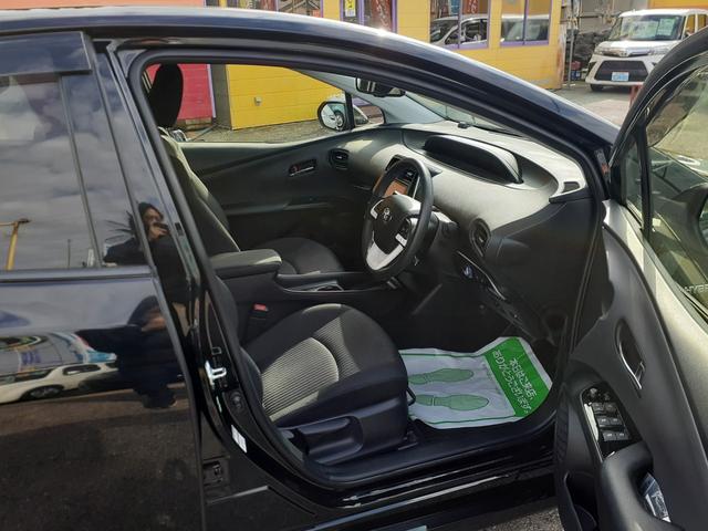 プリウス Sセーフティプラス 禁煙 セーフティセンス Aクルコン HUD LEDヘッドライト フォグランプ 純正9インチナビ 地デジTV Bluetooth DVD再生 SD バックカメラ ETC2.0 前後センサー 前後ドラレコ(31枚目)