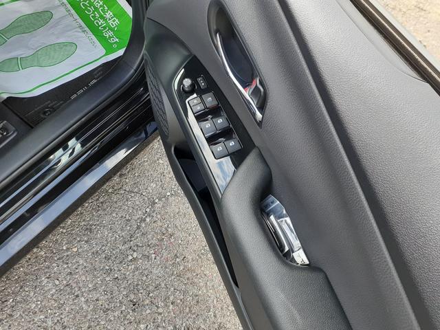 プリウス Sセーフティプラス 禁煙 セーフティセンス Aクルコン HUD LEDヘッドライト フォグランプ 純正9インチナビ 地デジTV Bluetooth DVD再生 SD バックカメラ ETC2.0 前後センサー 前後ドラレコ(49枚目)