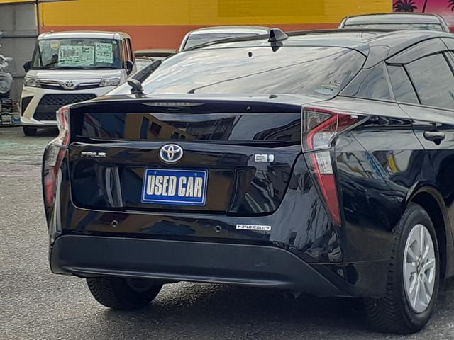 プリウス Sセーフティプラス 禁煙 セーフティセンス Aクルコン HUD LEDヘッドライト フォグランプ 純正9インチナビ 地デジTV Bluetooth DVD再生 SD バックカメラ ETC2.0 前後センサー 前後ドラレコ(66枚目)