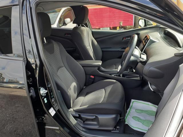 プリウス Sセーフティプラス 禁煙 セーフティセンス Aクルコン HUD LEDヘッドライト フォグランプ 純正9インチナビ 地デジTV Bluetooth DVD再生 SD バックカメラ ETC2.0 前後センサー 前後ドラレコ(74枚目)