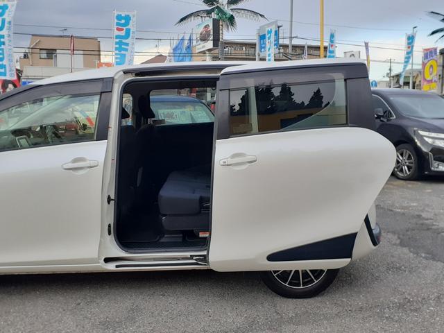 シエンタ ハイブリッドＧ　禁煙車　両側電動スライドドア　オートエアコン　ＥＴＣ　純正ＳＤナビ　ＴＶ　Ｂｌｕｅｔｏｏｔｈ　ＳＤ　ＣＤ　ＡＵＸ　バックカメラ　ドライブレコーダー　社外アルミ　プッシュスタート　３列シート　除菌（18枚目）