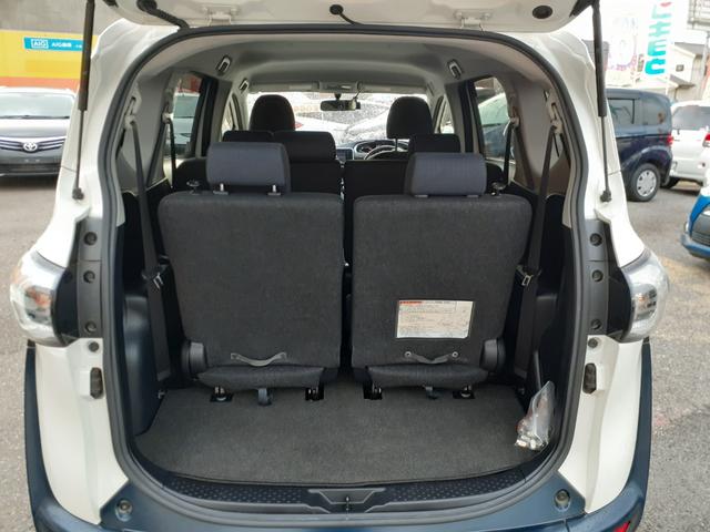 シエンタ ハイブリッドＧ　禁煙車　両側電動スライドドア　オートエアコン　ＥＴＣ　純正ＳＤナビ　ＴＶ　Ｂｌｕｅｔｏｏｔｈ　ＳＤ　ＣＤ　ＡＵＸ　バックカメラ　ドライブレコーダー　社外アルミ　プッシュスタート　３列シート　除菌（27枚目）