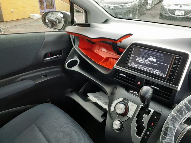 シエンタ ハイブリッドＧ　禁煙車　両側電動スライドドア　オートエアコン　ＥＴＣ　純正ＳＤナビ　ＴＶ　Ｂｌｕｅｔｏｏｔｈ　ＳＤ　ＣＤ　ＡＵＸ　バックカメラ　ドライブレコーダー　社外アルミ　プッシュスタート　３列シート　除菌（54枚目）