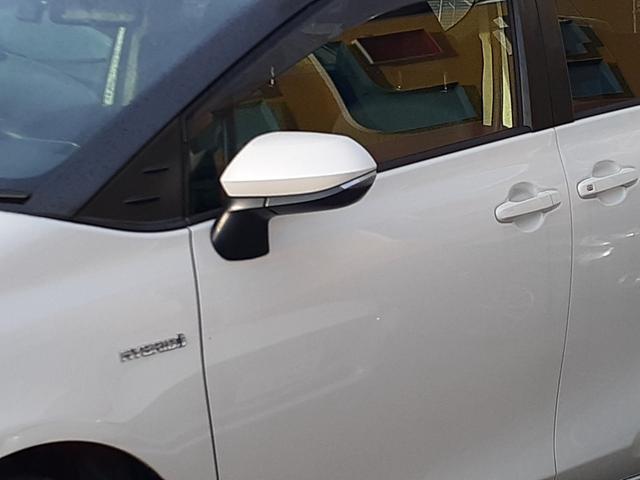 シエンタ ハイブリッドＧ　禁煙車　両側電動スライドドア　オートエアコン　ＥＴＣ　純正ＳＤナビ　ＴＶ　Ｂｌｕｅｔｏｏｔｈ　ＳＤ　ＣＤ　ＡＵＸ　バックカメラ　ドライブレコーダー　社外アルミ　プッシュスタート　３列シート　除菌（59枚目）