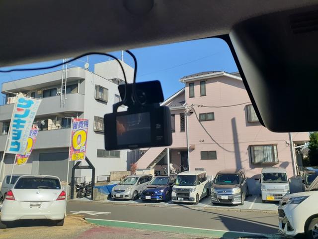 ルーミー Ｘ　禁煙車　後期型　スマートアシスト　電動スライドドア　ＥＴＣ　前後障害物センサー　前後ドライブレコーダー　バックカメラ　純正ナビ　ＴＶ　Ｂｌｕｅｔｏｏｔｈ　ＣＤ　ＳＤ　ＡＵＸ　プッシュスタート　除菌（48枚目）