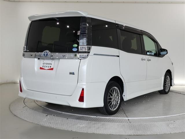 ヴォクシー ハイブリッドZS 煌III フルセグ メモリーナビ 後席モニター バックカメラ 衝突被害軽減システム ETC 両側電動スライド LEDヘッドランプ 3列シート ワンオーナー DVD再生 記録簿 乗車定員7人 ナビ&TV CD(3枚目)