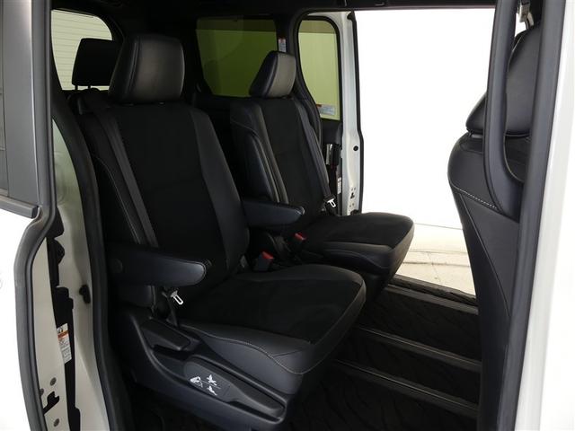 ヴォクシー ハイブリッドZS 煌III フルセグ メモリーナビ 後席モニター バックカメラ 衝突被害軽減システム ETC 両側電動スライド LEDヘッドランプ 3列シート ワンオーナー DVD再生 記録簿 乗車定員7人 ナビ&TV CD(17枚目)