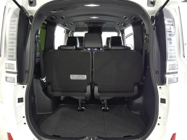 ヴォクシー ハイブリッドZS 煌III フルセグ メモリーナビ 後席モニター バックカメラ 衝突被害軽減システム ETC 両側電動スライド LEDヘッドランプ 3列シート ワンオーナー DVD再生 記録簿 乗車定員7人 ナビ&TV CD(18枚目)