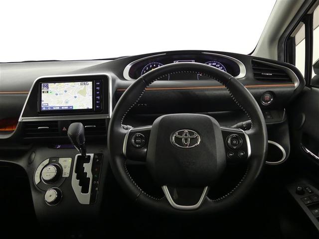 シエンタ ファンベースG クエロ フルセグ メモリーナビ バックカメラ 衝突被害軽減システム ETC 両側電動スライド LEDヘッドランプ ウオークスルー ワンオーナー DVD再生 記録簿 アイドリングストップ ナビ&TV CD(13枚目)