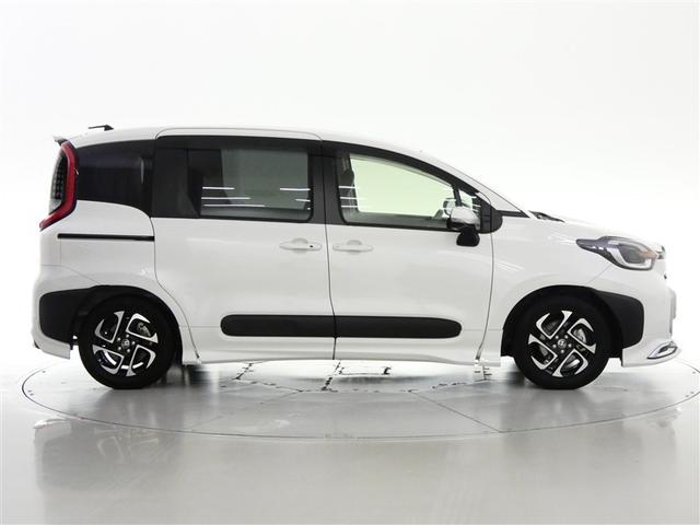 シエンタ ハイブリッドZ 千葉県内販売 フルセグ メモリーナビ バックカメラ ドライブレコーダー 衝突被害軽減システム ETC 両側電動スライドドア LEDヘッドランプ フルエアロ 3列シート ウオークスルー 乗車定員7人(2枚目)