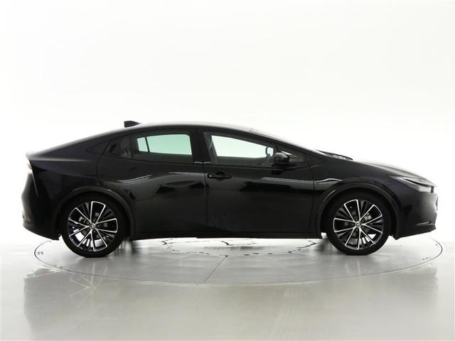 プリウス Z 千葉県内販売 サンルーフ フルセグ バックカメラ 衝突被害軽減システム ETC LEDヘッドランプ シートヒーター 記録簿 安全装備 オートクルーズコントロール 電動シート アルミホイール(2枚目)