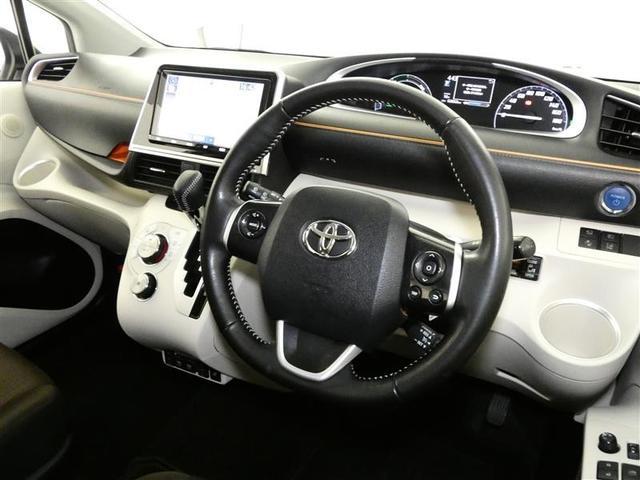 シエンタ ハイブリッドＧ　フルセグ　メモリーナビ　バックカメラ　衝突被害軽減システム　ＥＴＣ　両側電動スライド　ＬＥＤヘッドランプ　３列シート　ウオークスルー　ＤＶＤ再生　記録簿　乗車定員７人　オートクルーズコントロール　ＣＤ（4枚目）