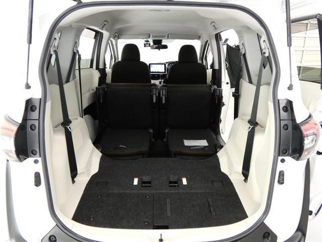 シエンタ ハイブリッドＧ　フルセグ　メモリーナビ　バックカメラ　衝突被害軽減システム　ＥＴＣ　両側電動スライド　ＬＥＤヘッドランプ　３列シート　ウオークスルー　ＤＶＤ再生　記録簿　乗車定員７人　オートクルーズコントロール　ＣＤ（15枚目）