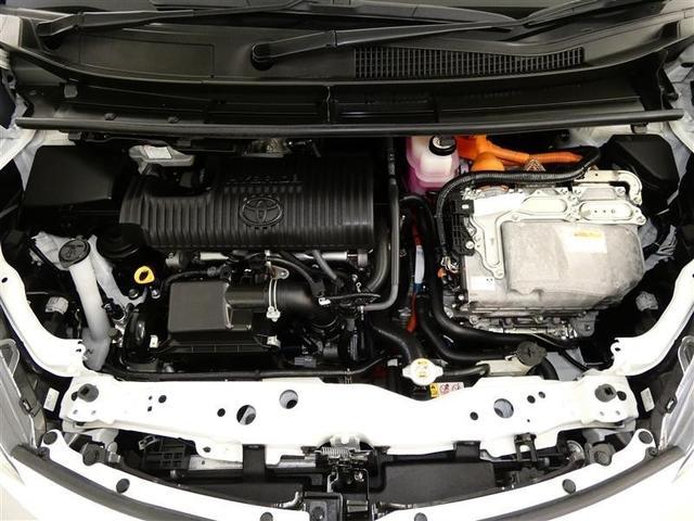 シエンタ ハイブリッドＧ　フルセグ　メモリーナビ　バックカメラ　衝突被害軽減システム　ＥＴＣ　両側電動スライド　ＬＥＤヘッドランプ　３列シート　ウオークスルー　ＤＶＤ再生　記録簿　乗車定員７人　オートクルーズコントロール　ＣＤ（29枚目）