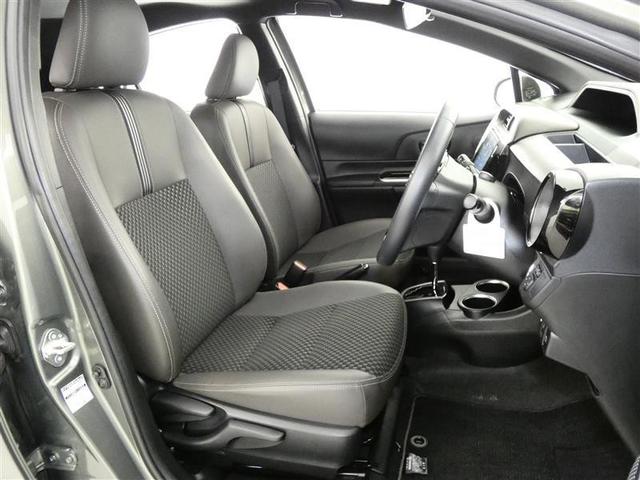 アクア クロスオーバー　グラム　千葉県内販売　フルセグ　メモリーナビ　バックカメラ　ドライブレコーダー　衝突被害軽減システム　ＥＴＣ　ＬＥＤヘッドランプ　ＣＤ＆ＤＶＤ再生　記録簿　アルミホイール　盗難防止装置　スマートキー　キーレス（12枚目）