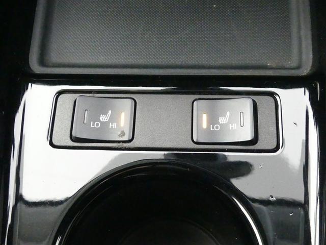 プリウス Ｓツーリングセレクション・ブラックエディション　フルセグ　メモリーナビ　バックカメラ　衝突被害軽減システム　ＥＴＣ　ＬＥＤヘッドランプ　フルエアロ　ワンオーナー　記録簿　安全装備　オートクルーズコントロール（19枚目）