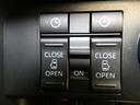 【両側電動スライドドア】両側電動スライドドア装備!ドアノブ・リモコンキー・車内スイッチで、ドアの開閉操作が出来ます♪ミニバンの人気の装備です!