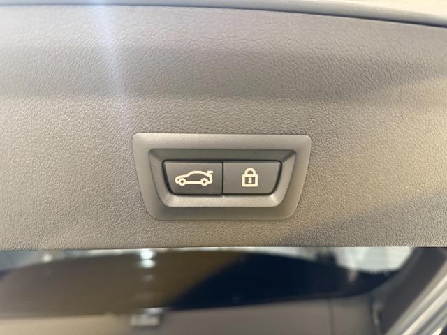 1シリーズ 118d Mスポーツ ブラックレザ-・18インチAW・アクティブクルーズコントロール・電動トランク・HDDナビ・シートヒーター・Apple CarPlay・Bluetooth・衝突被害軽減ブレーキ・バックカメラ(13枚目)