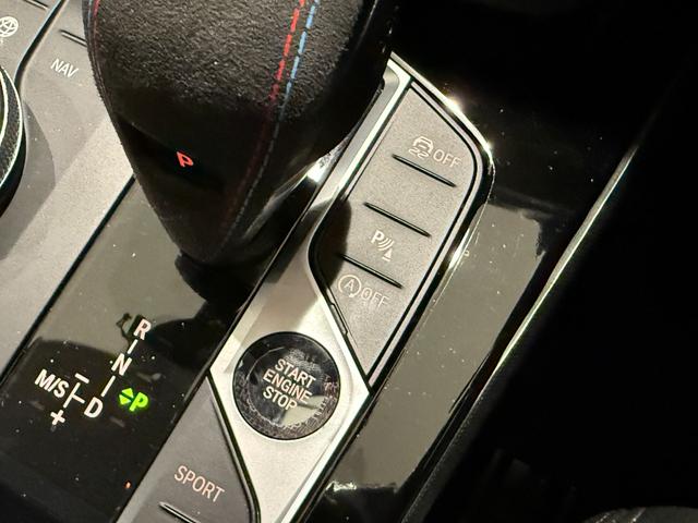 1シリーズ 118d Mスポーツ ブラックレザ-・18インチAW・アクティブクルーズコントロール・電動トランク・HDDナビ・シートヒーター・Apple CarPlay・Bluetooth・衝突被害軽減ブレーキ・バックカメラ(40枚目)
