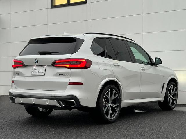 Ｘ５ ｘＤｒｉｖｅ　３５ｄ　Ｍスポーツハイラインパッケージ　純正２１インチアロイホイール　パノラマガラスサンルーフ　ブラックレザーシート　ワンオーナー車　マイルドハイブリッド　ハイラインパッケージ　パーキングアシストプラス　ハンズオフアシスト　ＡＣＣ　ＬＥＤ（53枚目）