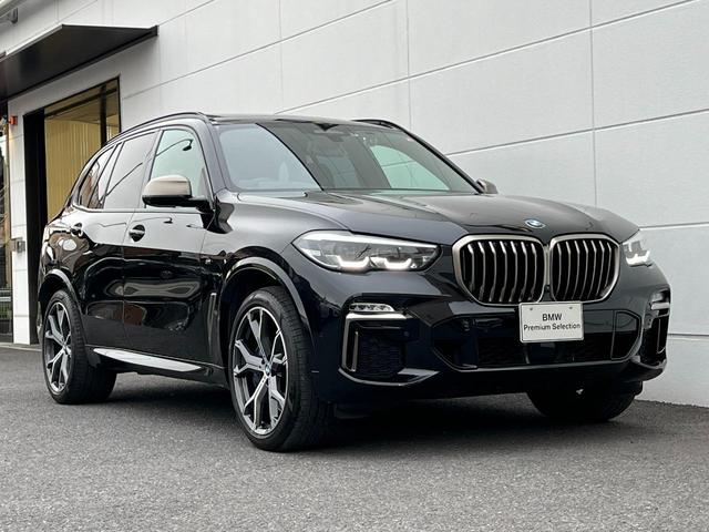 Ｘ５ Ｍ５０ｉ　全国２年保証付・パノラマガラスルーフ・アンビエントライト・２１ＹスポークスタイリングＡＷ・黒革・全席シートヒーター・ヘッドアップディスプレイ・アクティブクルーズコントロール・Ｍ専用キャリパ・ドラレコ（58枚目）