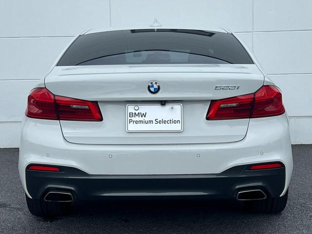 ５２３ｉ　Ｍスポーツ　ハイラインパッケージ　１９インチＡＷ・ブラックレザー・前後シートヒ－タ－・電動トランク・ヘッドアップディスプレイ・アダプティブクルーズコントロール・レーンキープアシスト・Ｂｌｕｅｔｏｏｔｈ・フルセグ・ＣＤ／ＤＶＤ(44枚目)