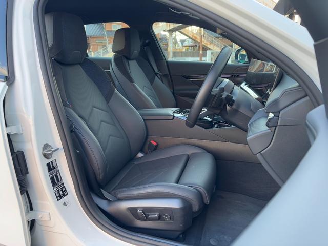 ５シリーズ ５２３ｄ　ｘＤｒｉｖｅ　Ｍスポーツ　ブラックシート・１９ＡＷ・ランバーサポート・後席エアコン・ＡｐｐｌｅＣａｒＰｌａｙ・アンビエントライト・ヘッドアップディスプレイ・全方位カメラ・電動トランク・全席シートヒーター・フルセグ・ＬＥＤ（6枚目）