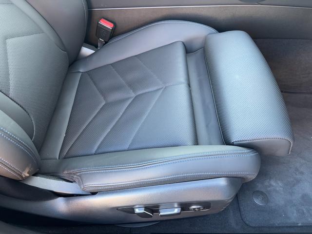 ５シリーズ ５２３ｄ　ｘＤｒｉｖｅ　Ｍスポーツ　ブラックシート・１９ＡＷ・ランバーサポート・後席エアコン・ＡｐｐｌｅＣａｒＰｌａｙ・アンビエントライト・ヘッドアップディスプレイ・全方位カメラ・電動トランク・全席シートヒーター・フルセグ・ＬＥＤ（9枚目）