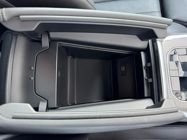Ｘ５ ｘＤｒｉｖｅ　３５ｄ　Ｍスポーツ　２０ＡＷ・ブラックレザーシート・シートヒーター・ＨＵＤ・ドライビングダイナミクスＰＫＧ・サンルーフ・ＡｐｐｌｅＣａｒＰｌａｙ・地上デジタルナビ・エアサスペンション・後輪操舵・アダプティブヘッドライト（42枚目）