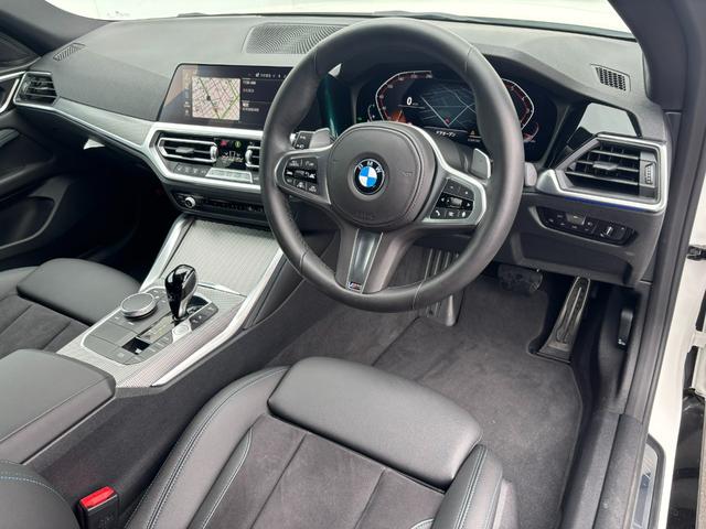 ４シリーズ ４２０ｉグランクーペ　Ｍスポーツ　ブラックシート・１８ＡＷ・ＡｐｐｌｅＣａｒＰｌａｙ・アンビエントライト・アクティブクルーズコントロール・バックカメラ・シートヒーター・電動トランク・ＬＥＤライト・ＨＤＤナビ・インテリジェントセーフティ（5枚目）