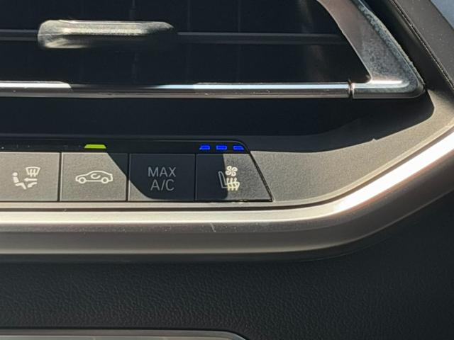 Ｘ７ ｘＤｒｉｖｅ　３５ｄ　Ｍスポーツ　スカイラウンジパノラマサンルーフ・リアエンターシステム・シートベンチレーション・６人乗りシート・ヘッドアップディスプレイ・全周囲カメラ・オプション２２ＡＷ・ＡｐｐｌｅＣａｒＰｌａｙ・アンビエントライト（53枚目）