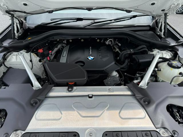 Ｘ３ ｘＤｒｉｖｅ　２０ｄ　Ｍスポーツ　ブラックレザーシート・アクティブクルーズコントロール・ＡｐｐｌｅＣａｒＰｌａｙ・アンビエントライト・フルセグ・全周囲カメラ・パーキングアシスト・１９ＡＷ・コンフォートアクセス・前席シートヒーター（46枚目）