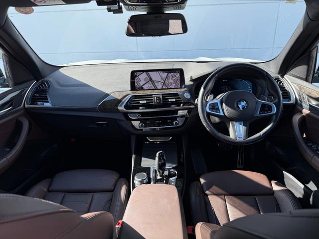 Ｘ３ ｘＤｒｉｖｅ　３０ｅ　Ｍスポーツエディションジョイ＋　全国２年保証付　ヴァーネスカ・レザー・シートモカ　１８ＡＷ　ハイラインパッケージ　アンビエントライトＡｐｐｌｅＣａｒＰｌａｙ　ヘッドアップディスプレイ　アクティブクルーズコントール　Ｍスポーツブレーキ（16枚目）