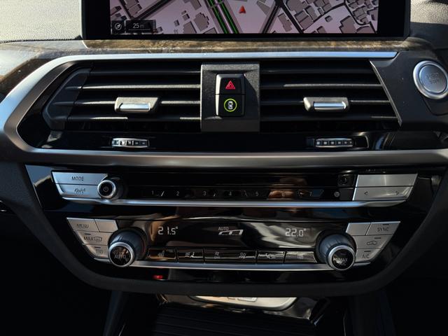 Ｘ３ ｘＤｒｉｖｅ　３０ｅ　Ｍスポーツエディションジョイ＋　全国２年保証付　ヴァーネスカ・レザー・シートモカ　１８ＡＷ　ハイラインパッケージ　アンビエントライトＡｐｐｌｅＣａｒＰｌａｙ　ヘッドアップディスプレイ　アクティブクルーズコントール　Ｍスポーツブレーキ（33枚目）