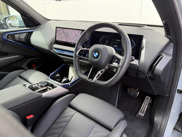 Ｘ３ ２０ｄ　ｘＤｒｉｖｅ　Ｍスポーツ　令和１０年５月保証付　Ｍアルカンタラ／ヴェガンザ・コンビネーション　ブラック　オプション２０ＡＷ　ＡｐｐｌｅＣａｒＰｌａｙ　ヘッドアップディスプレイ　アンビエントライト　アクティブクルーズコントロール（5枚目）